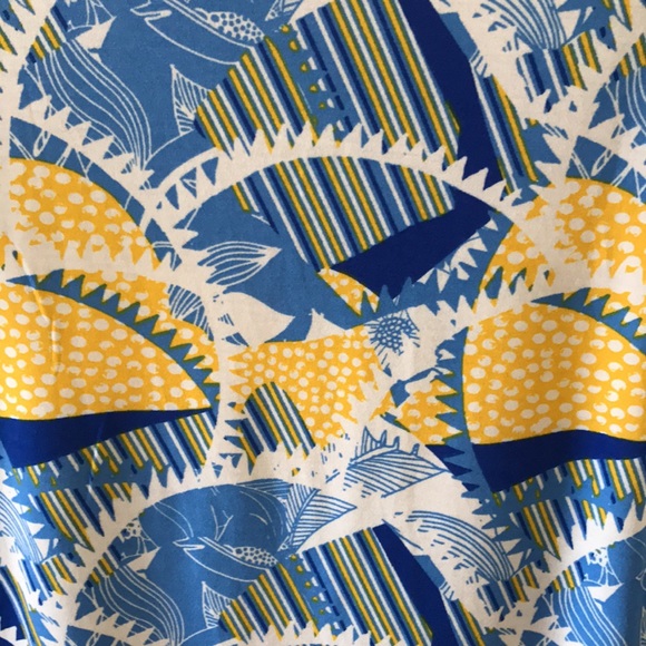 NWT LuLaRoe Randy Shirt in XXS - Picture 3 of 6